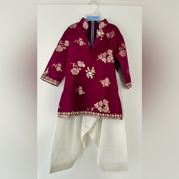 Charming Floral Burgundy Kurta Set for Kids - Picture 4 of 6
